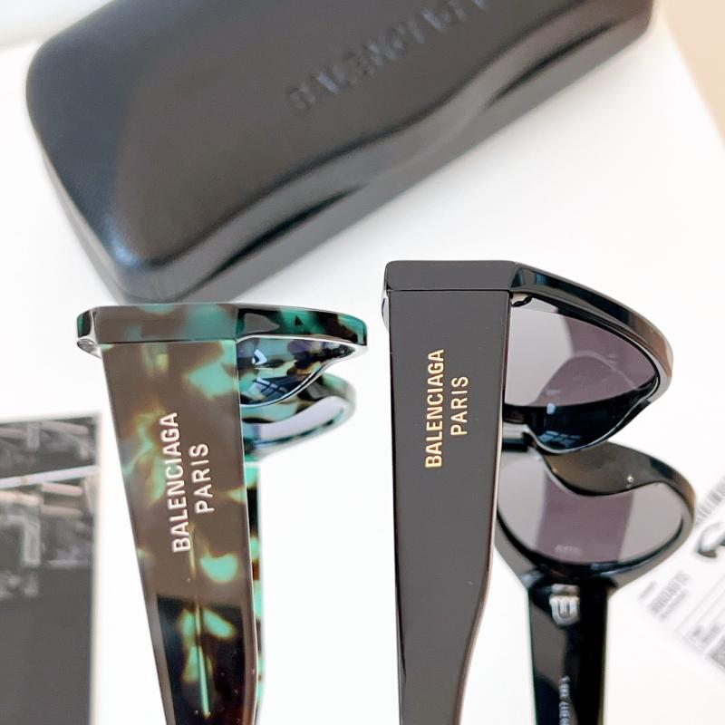 Balenciaga Sunglasses BB0367