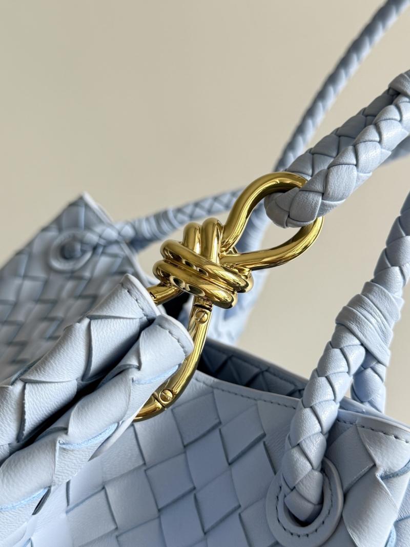 Bottega Veneta Large Parachute Lunar 796571