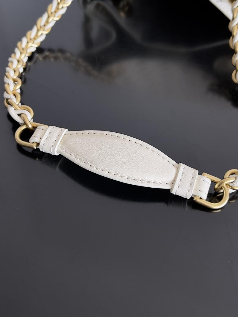 Bottega Veneta Small Parachute Chain Chalk 817175