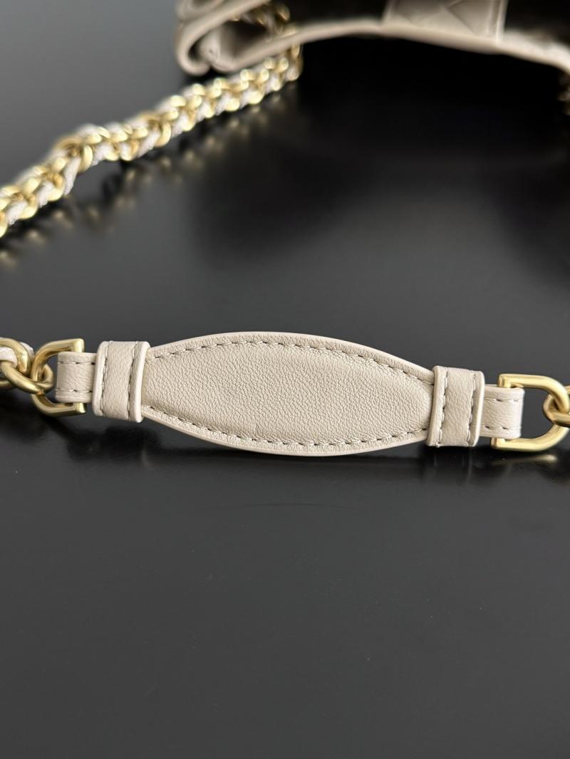 Bottega Veneta Small Parachute Chain Ecru 817175
