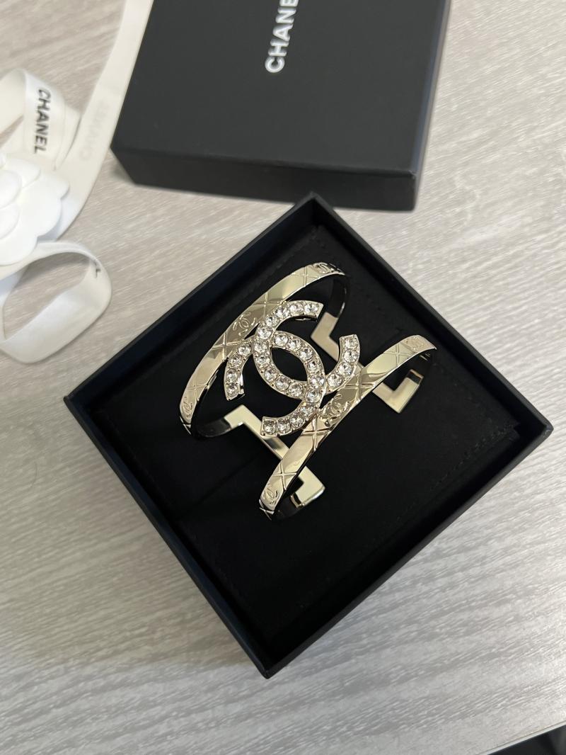 Chanel Bracelet CB52803