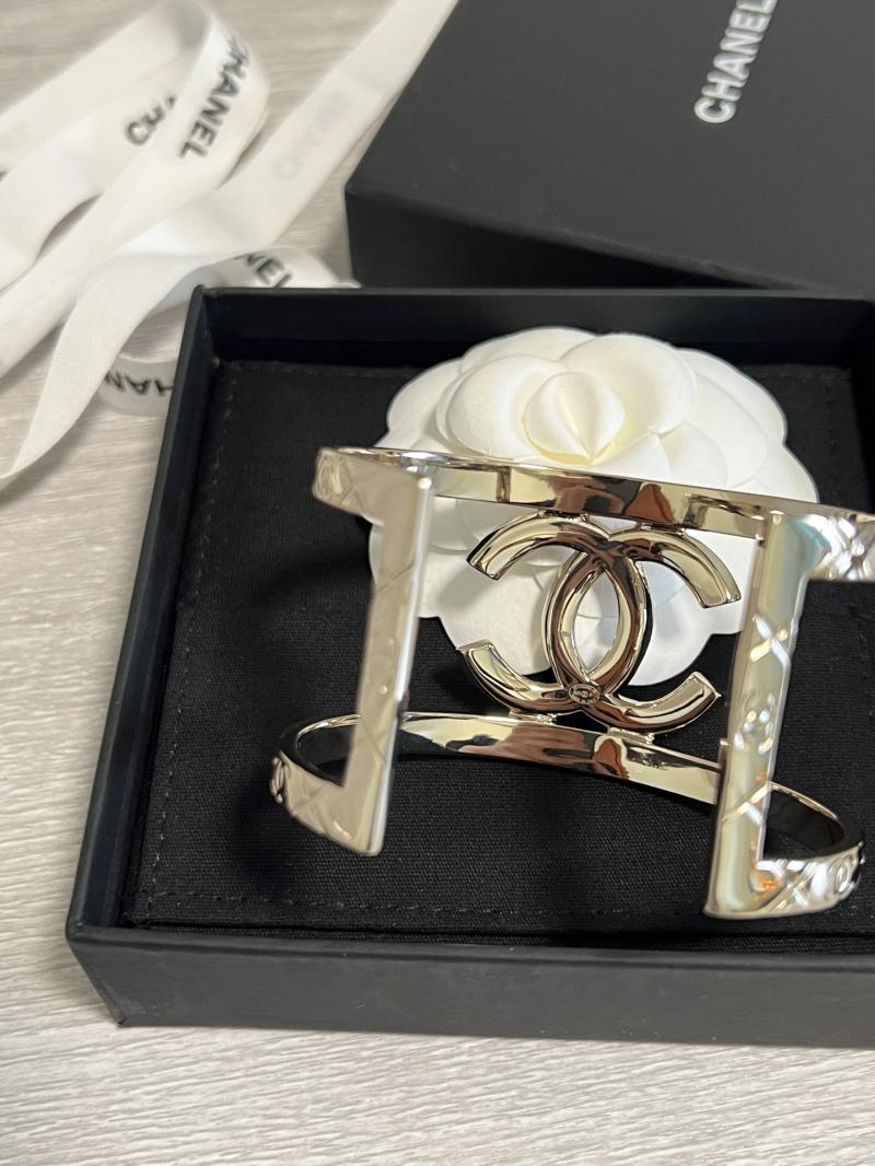 Chanel Bracelet CB52803