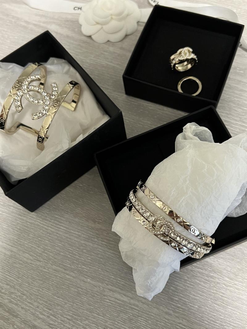 Chanel Bracelet CB52803
