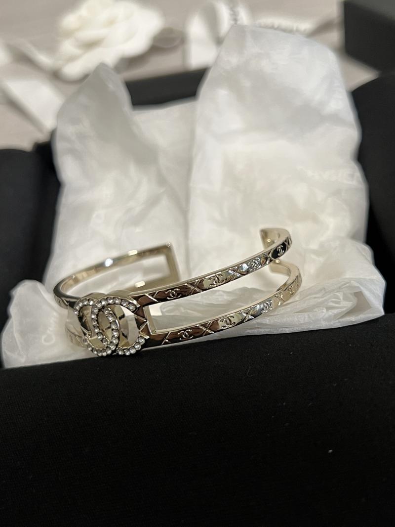 Chanel Bracelet CB52804