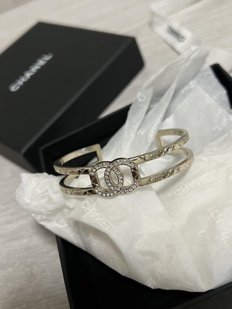 Chanel Bracelet CB52804