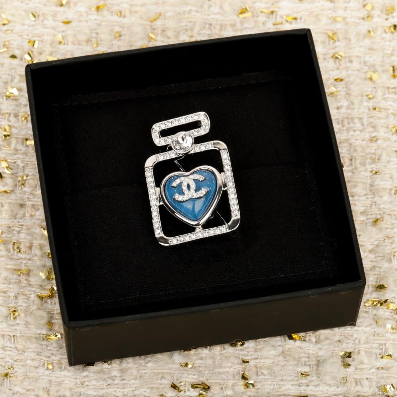 Chanel Brooch CB52801