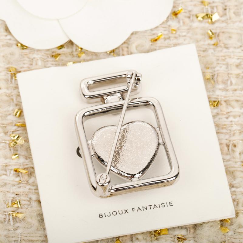 Chanel Brooch CB52801