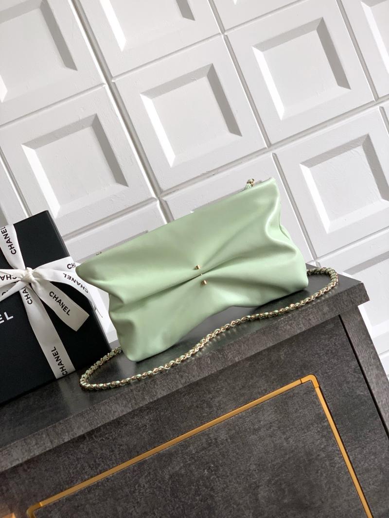 Chanel Clutch With Chain Green AP4613