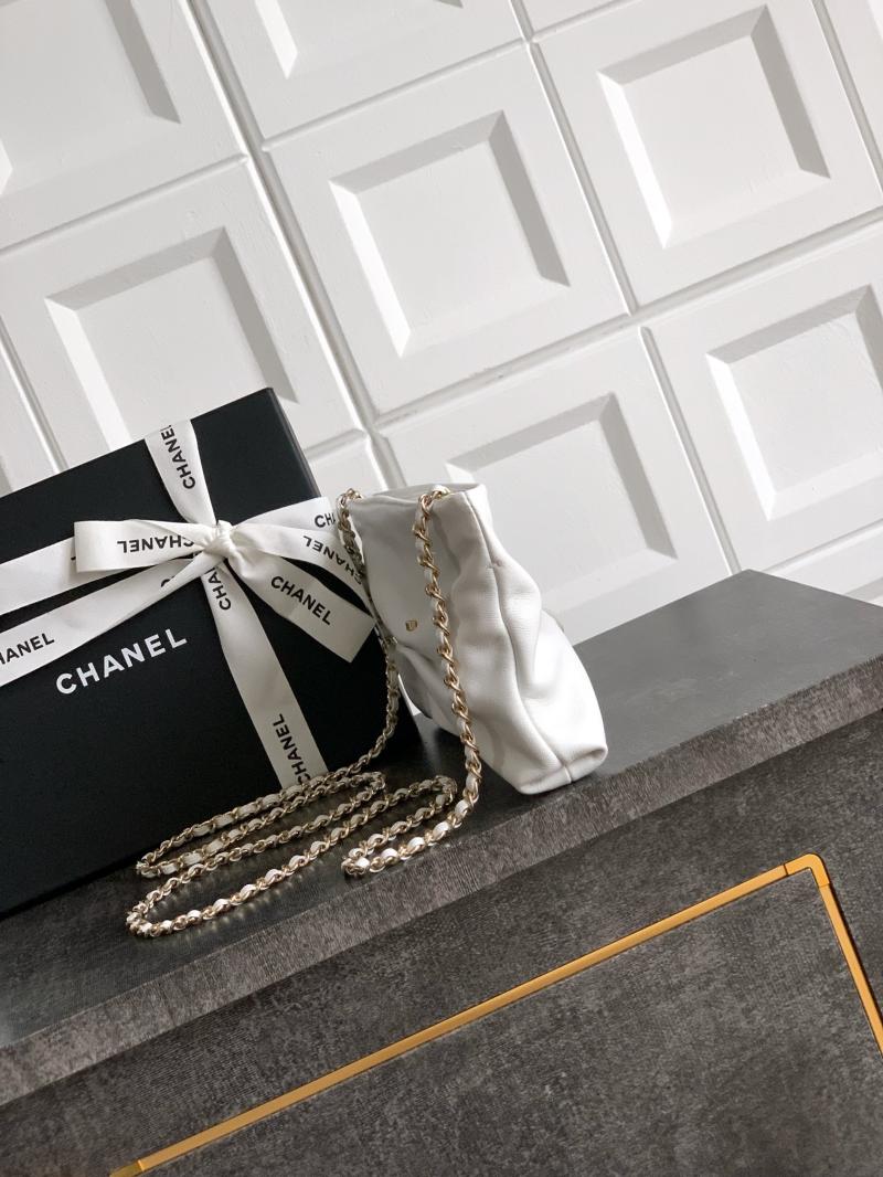 Chanel Clutch With Chain White AP4613