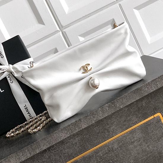 Chanel Clutch With Chain White AP4613