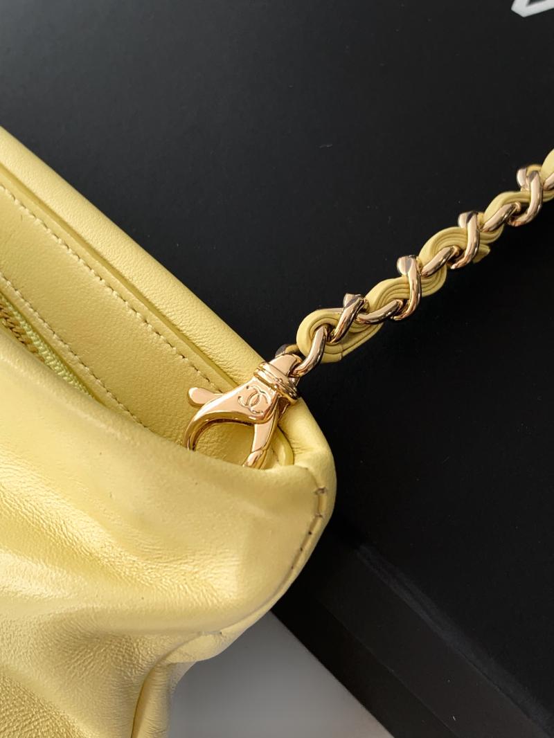 Chanel Clutch With Chain Yellow AP4613