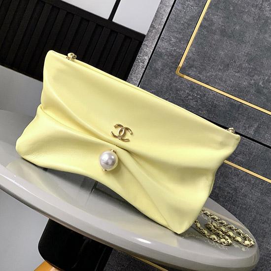 Chanel Clutch With Chain Yellow AP4613