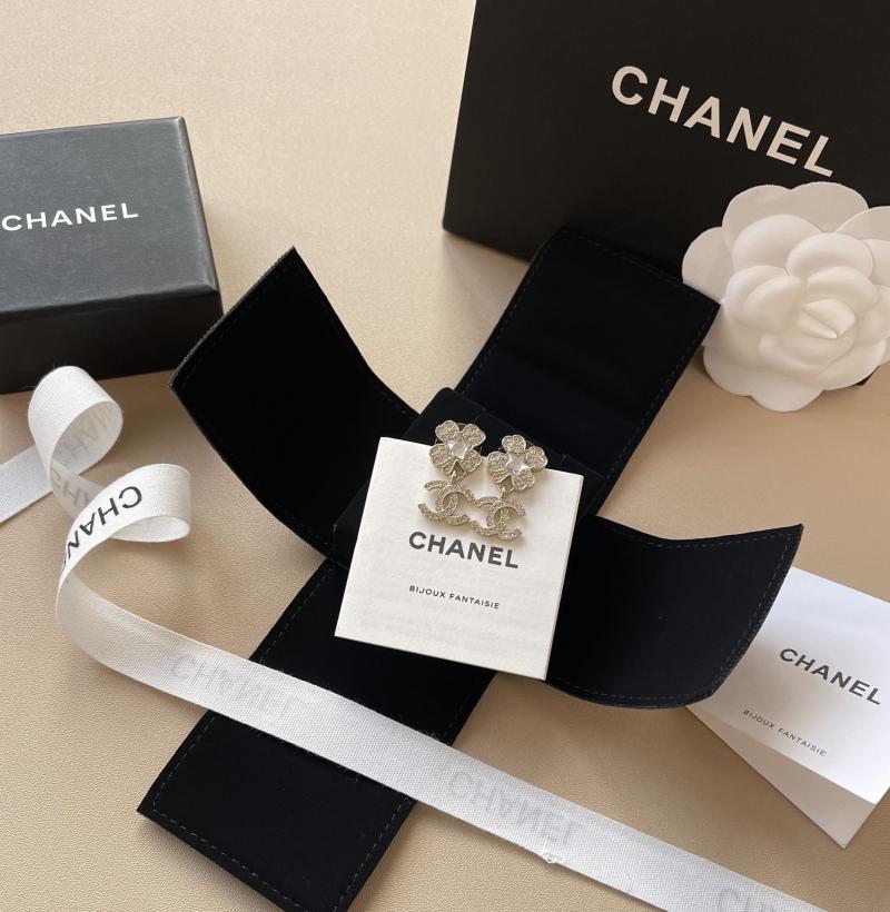 Chanel Earrings YCE60301