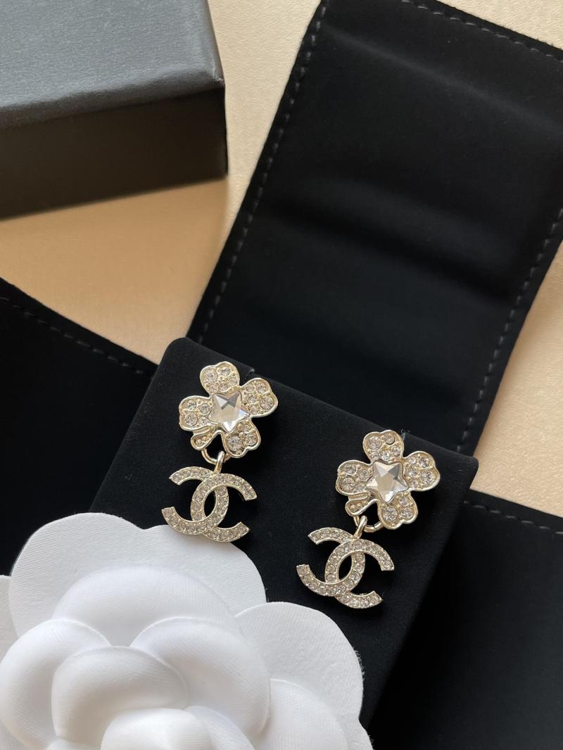 Chanel Earrings YCE60301