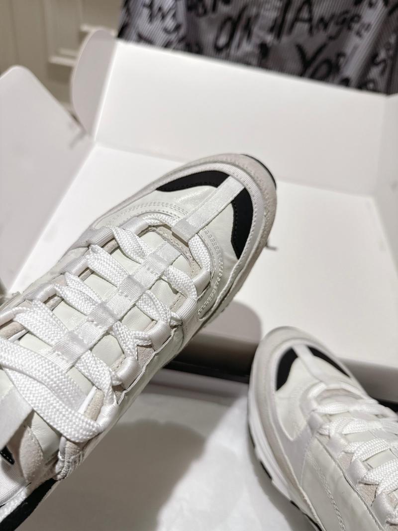 Chanel Sneakers SCS61411