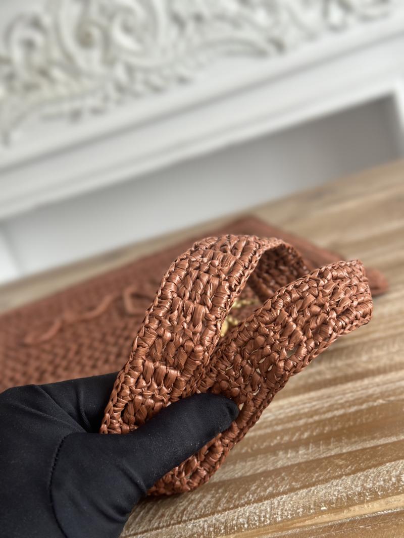 Chloe Raffia Summer Banana tote bag Brown CH25U