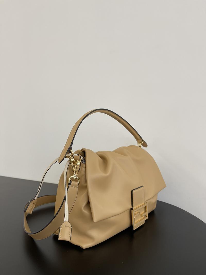 Fendi Mamma Baguette Large Beige 8BR834