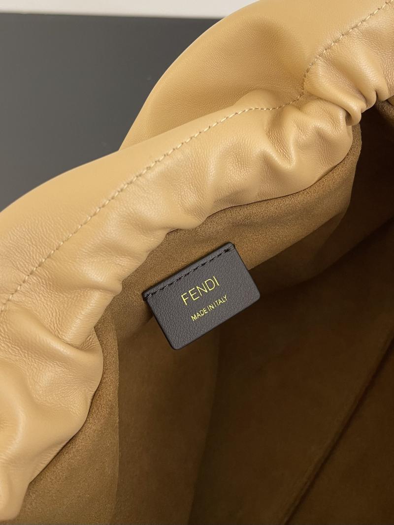 Fendi Mamma Baguette Large Beige 8BR834