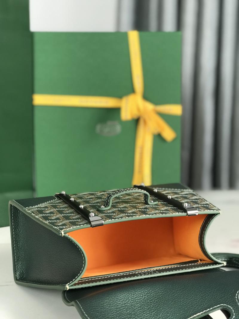 Goyard Saigon Structure Mini Bag Green G020192