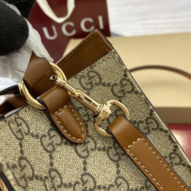 Gucci Padlock medium top handle bag Brown 838992