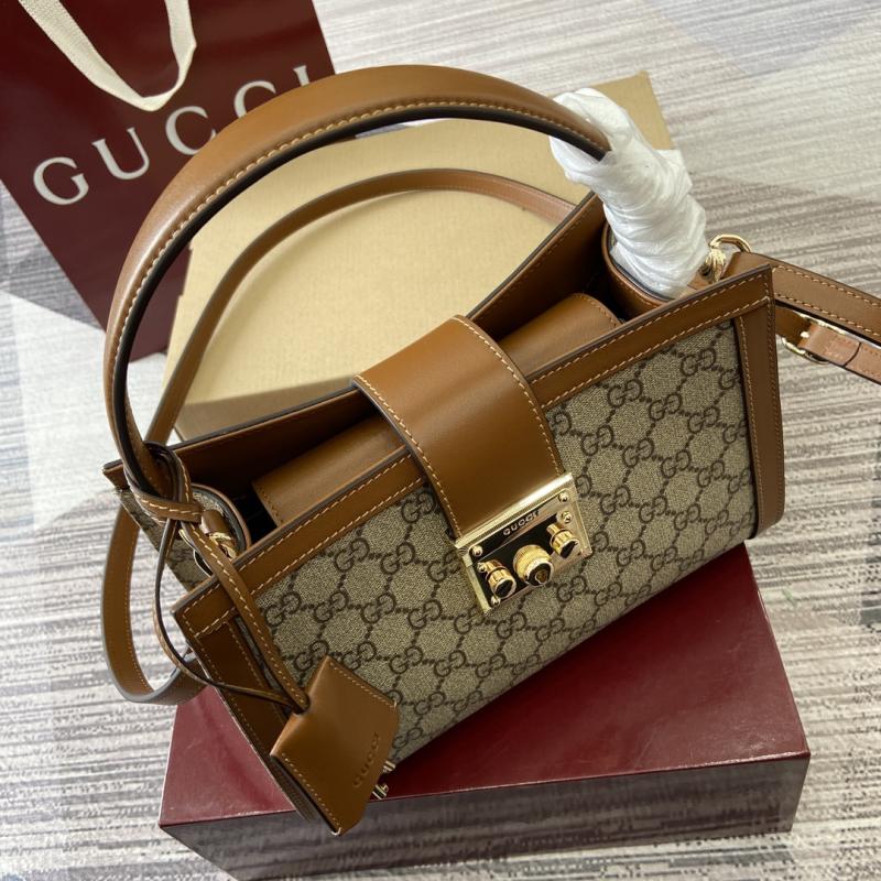 Gucci Padlock medium top handle bag Brown 838992