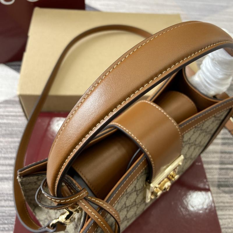 Gucci Padlock medium top handle bag Brown 838992