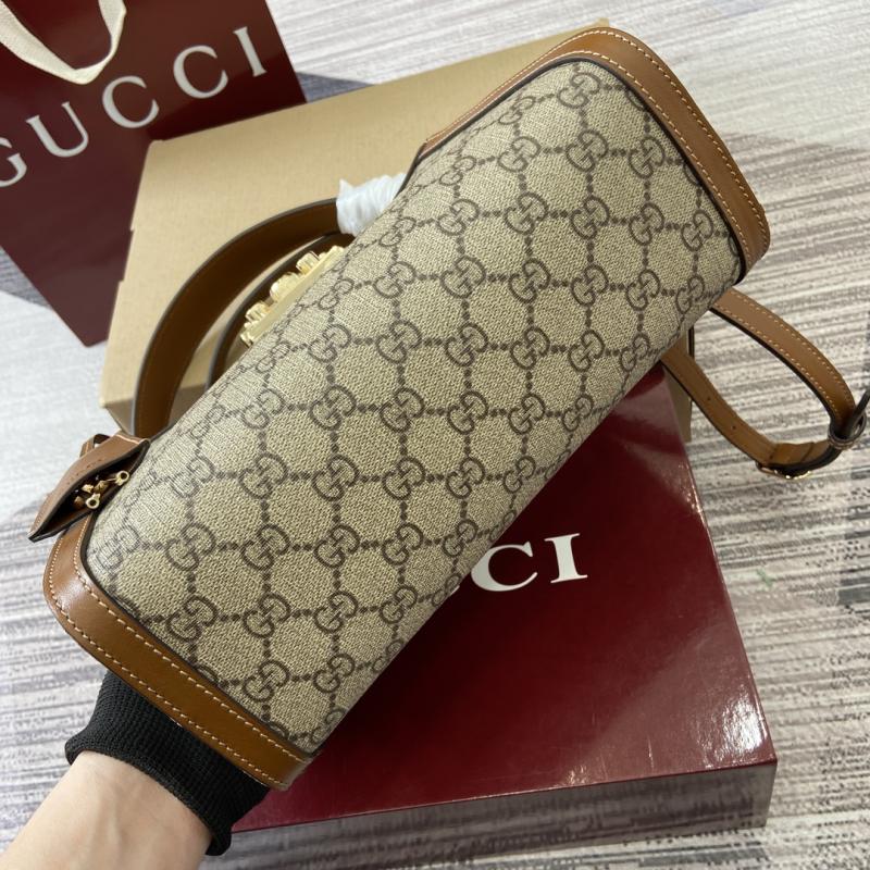 Gucci Padlock medium top handle bag Brown 838992