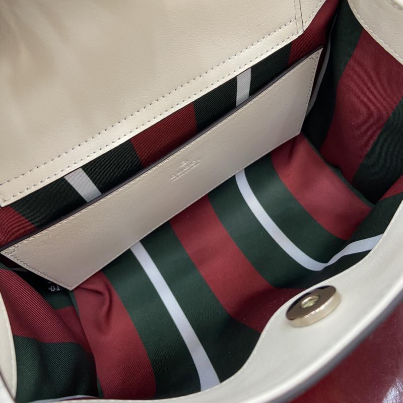 Gucci Padlock medium top handle bag White 838992