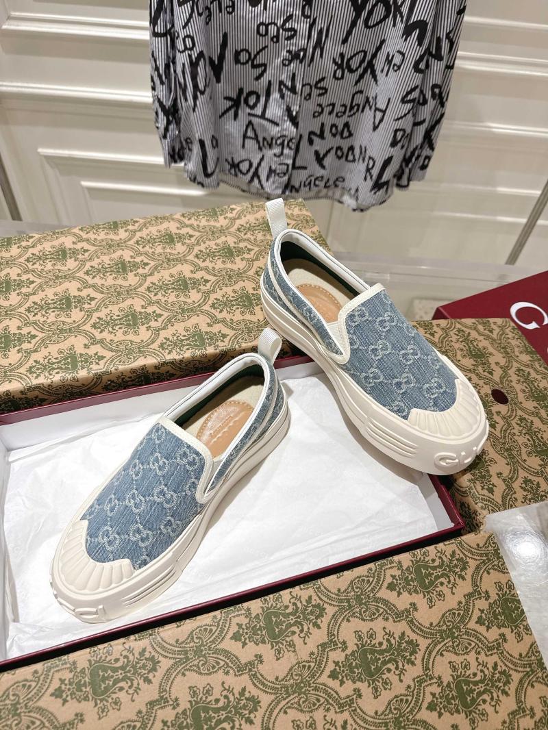 Gucci Sneakers SGS61102