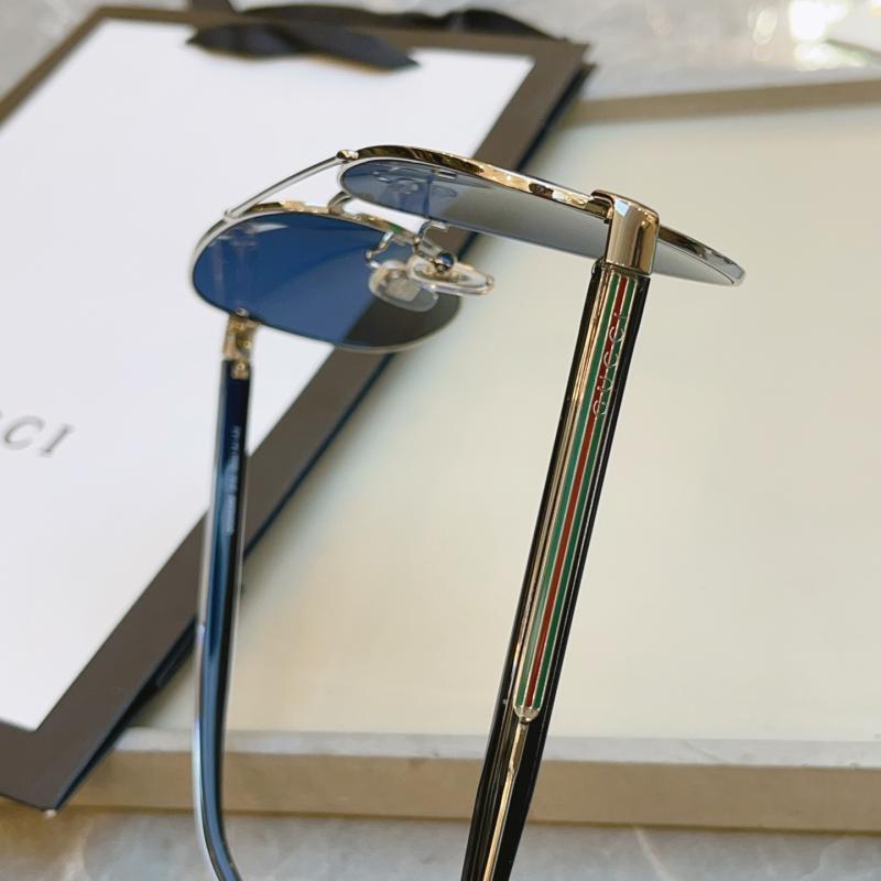 Gucci Sunglasses GG0528S
