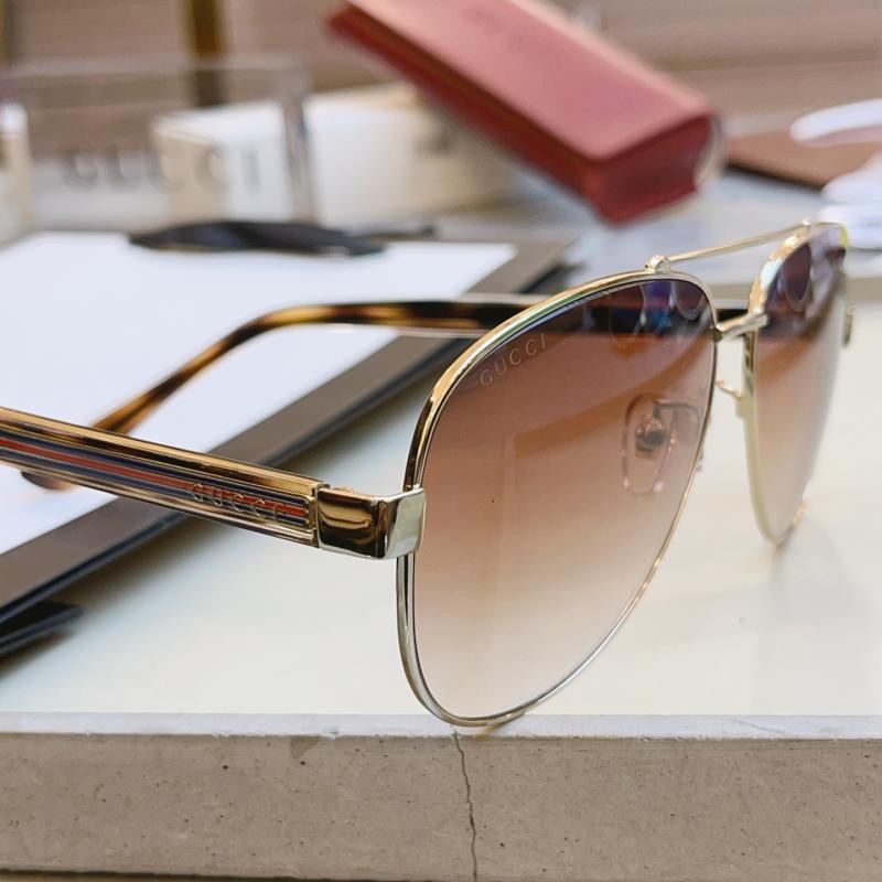 Gucci Sunglasses GG0528S