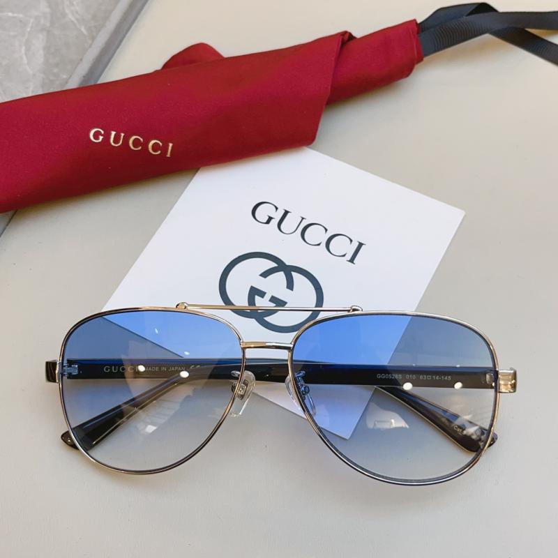 Gucci Sunglasses GG0528S