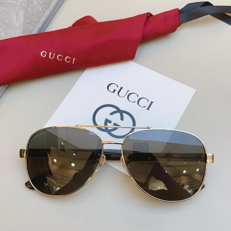 Gucci Sunglasses GG0528S