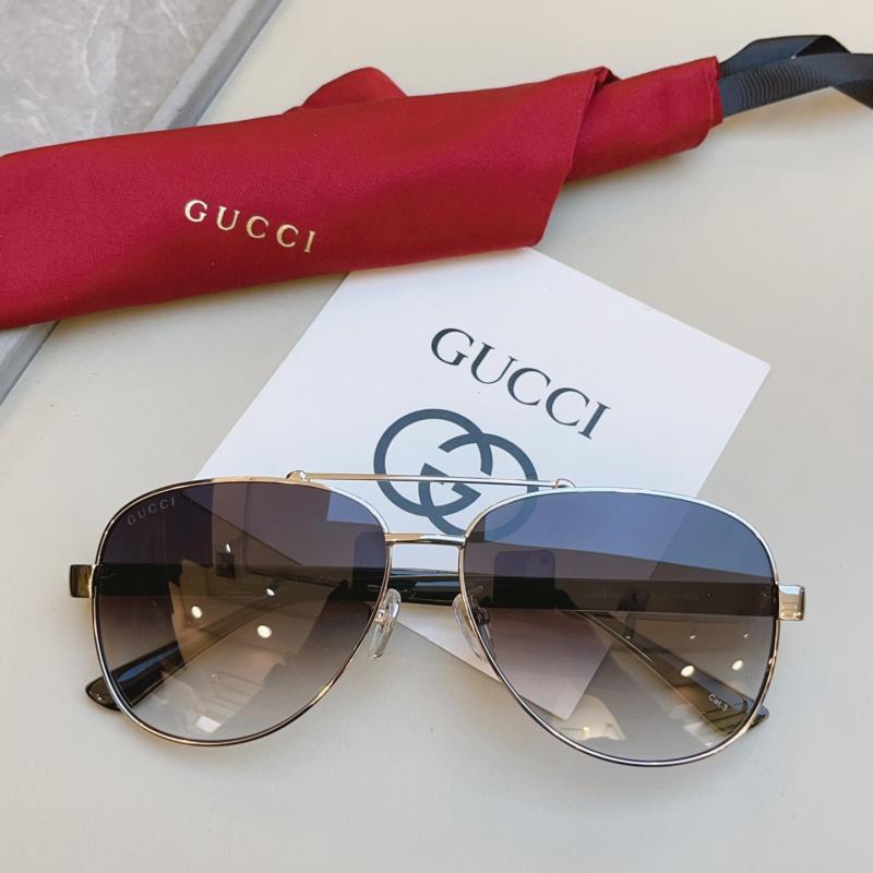 Gucci Sunglasses GG0528S