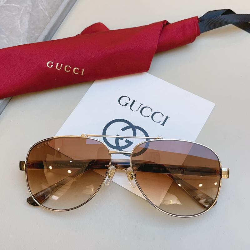 Gucci Sunglasses GG0528S