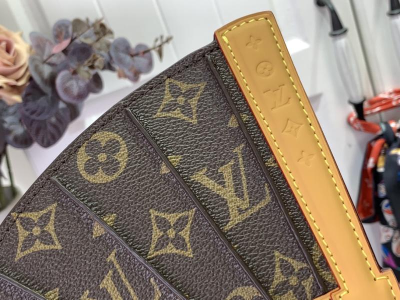 LV Fan M14804