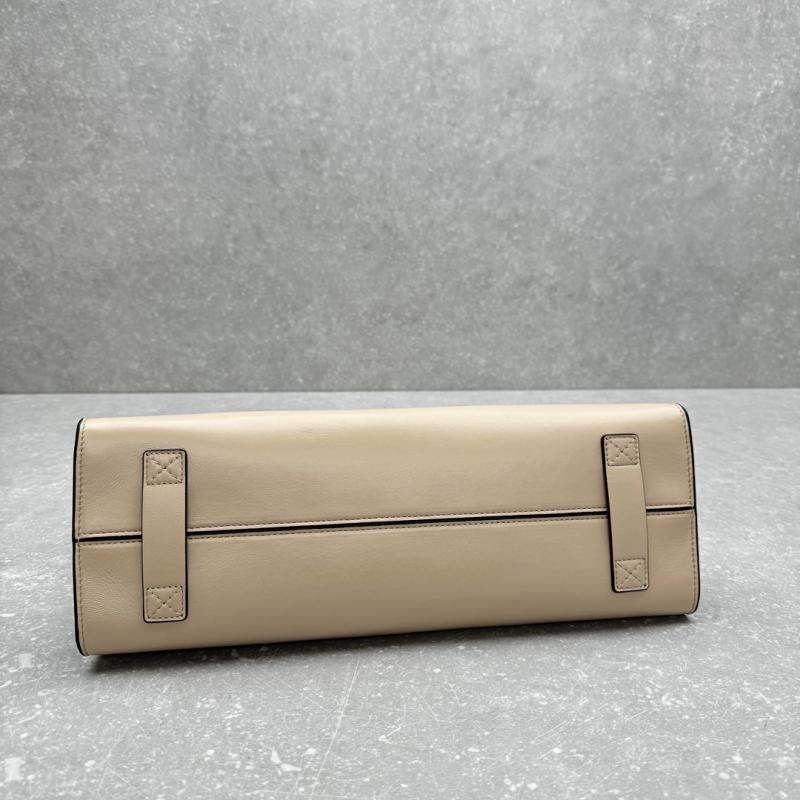Large Moschino Tie Me bag Beige M8100