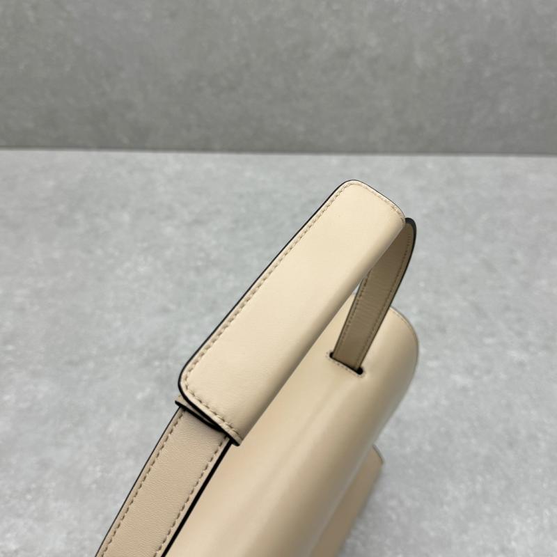 Large Moschino Tie Me bag Beige M8100
