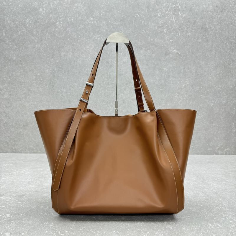 Large Ralph Lauren Collection Tote Brown R7575