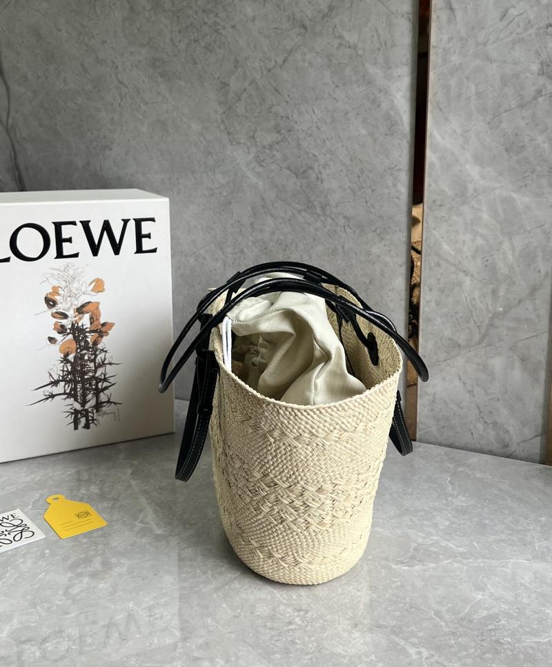 Loewe Paulas Ibiza Medium Anagram Basket Bag Black L59035