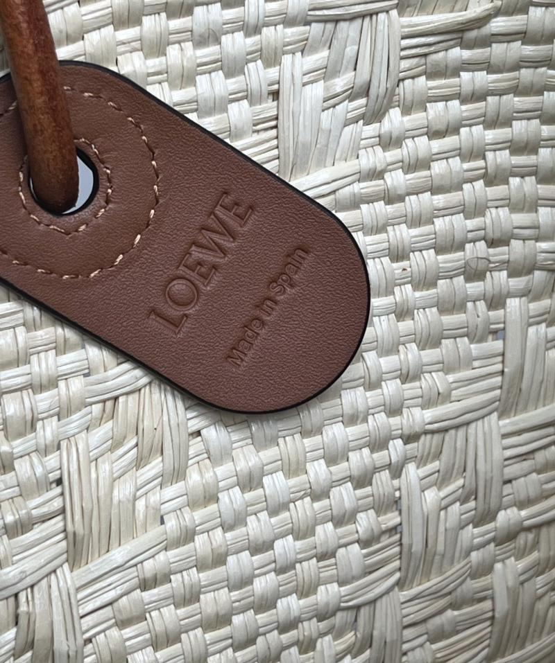 Loewe Paulas Ibiza Medium Anagram Basket Bag Brown L59035