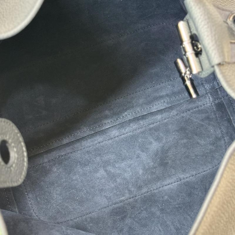 Loro Piana Large Bale bag Navy FAM9875