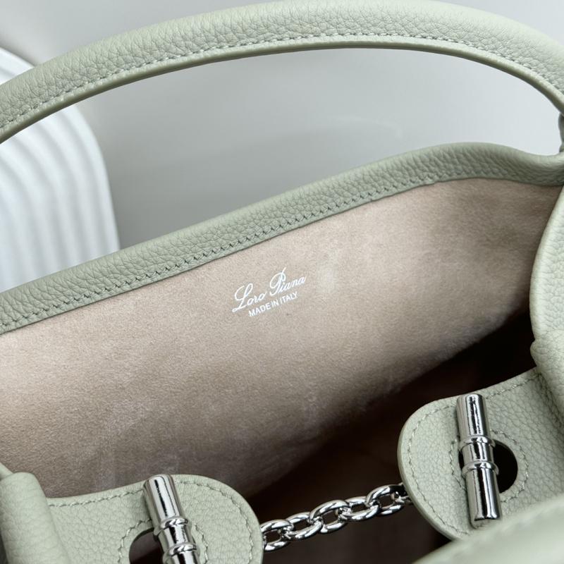 Loro Piana Large Bale bag Wasabi Green FAM9875