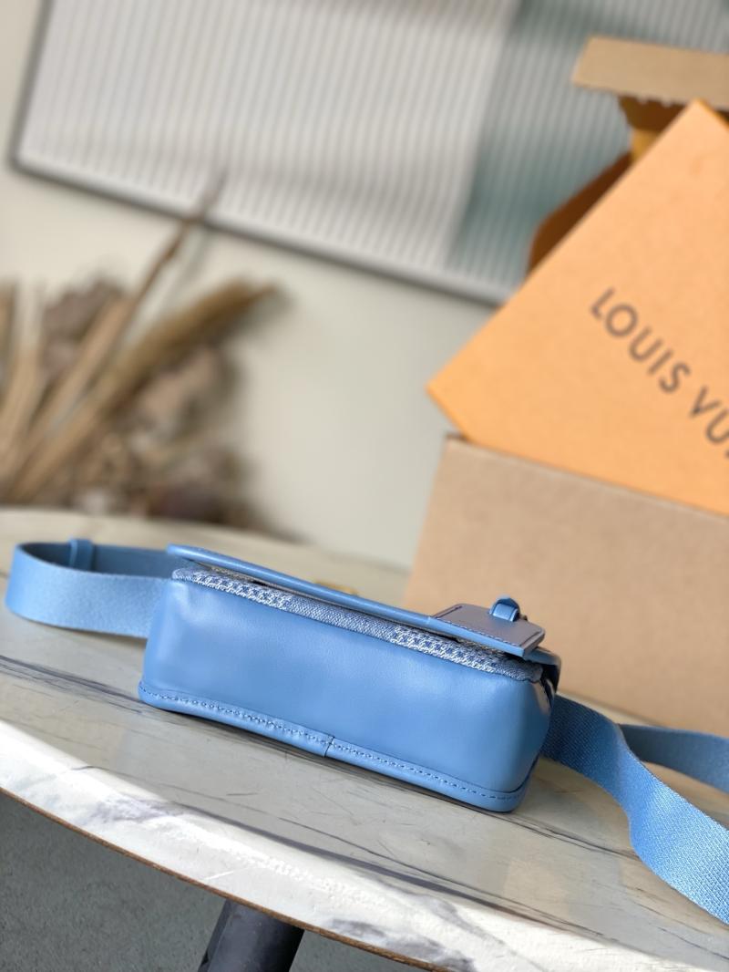Louis Vuitton Bosphore Wearable Wallet N00210