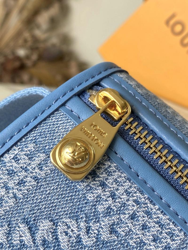 Louis Vuitton Bosphore Wearable Wallet N00210