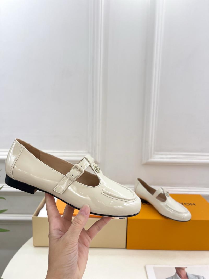 Louis Vuitton Loafers SLL61002