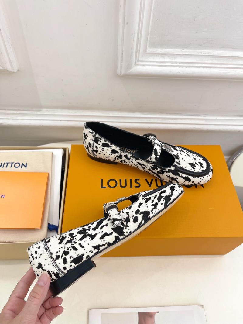 Louis Vuitton Loafers SLL61004