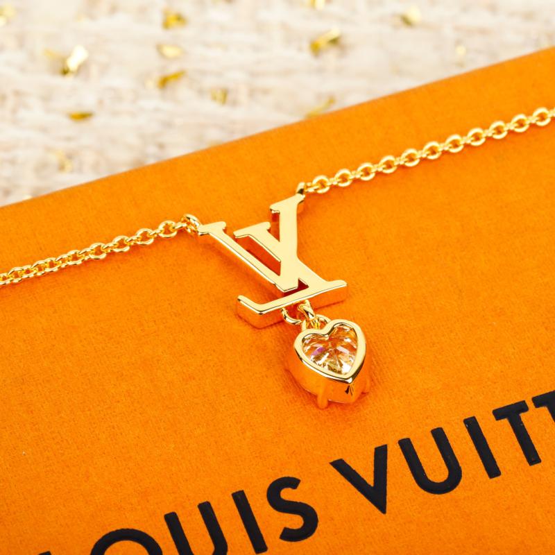 Louis Vuitton Necklace LN52801