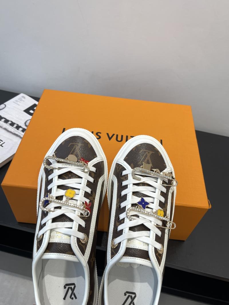 Louis Vuitton Unisex Sneakers SLS61301