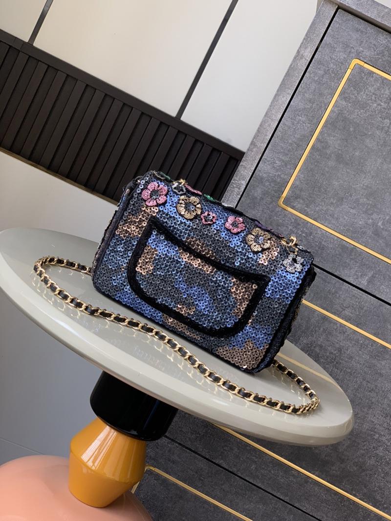 Small Chanel Sequins Shoulder Bag Black A52520